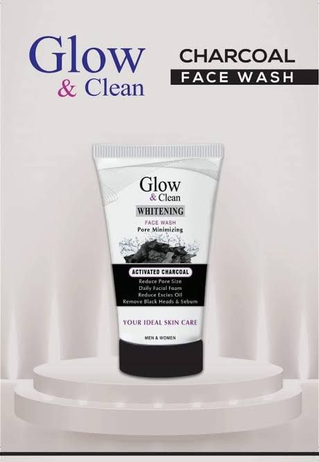 GLOW AND CLEAN CHARCOAL FACE WASH